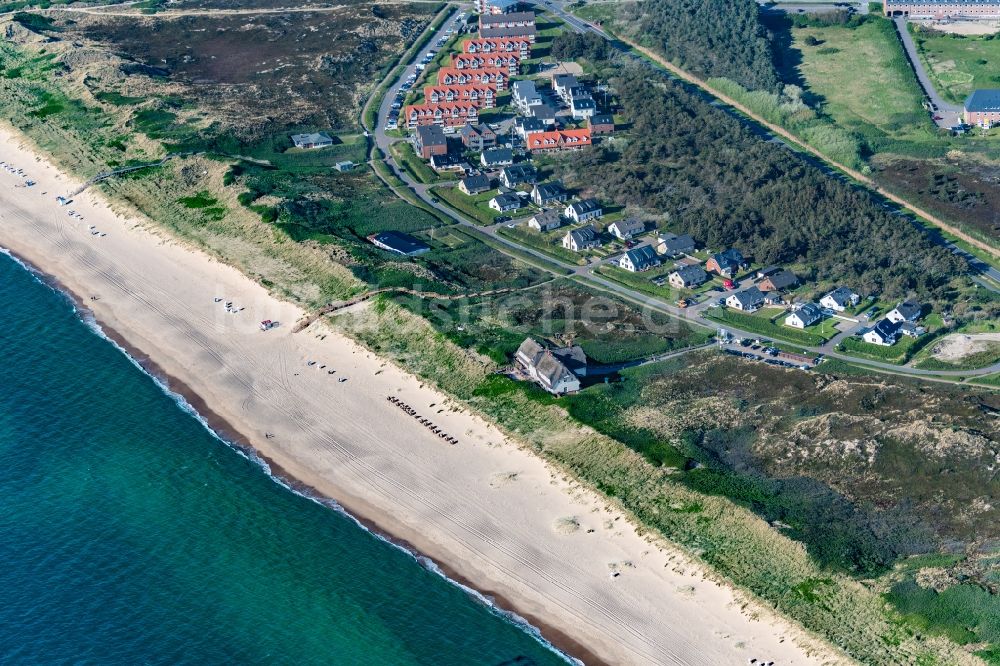 Sylt aus der Vogelperspektive: Gebäudekomplex der Hotelanlage SÖL`Ring Hof im Ortsteil Rantum (Sylt) in Sylt im Bundesland Schleswig-Holstein, Deutschland