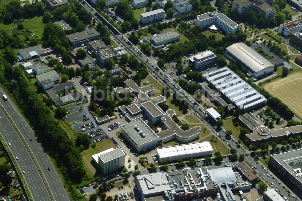 Dortmund aus der Vogelperspektive: Gebäudekomplex des Institut Fraunhofer-Institut für Materialfluß und Logistik in Dortmund im Bundesland Nordrhein-Westfalen