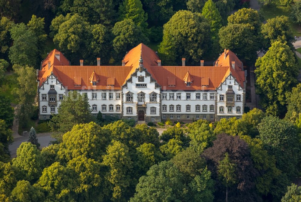 Luftaufnahme Warstein - Gebäudekomplex des Institut LWL-Institut Warstein in Warstein im Bundesland Nordrhein-Westfalen