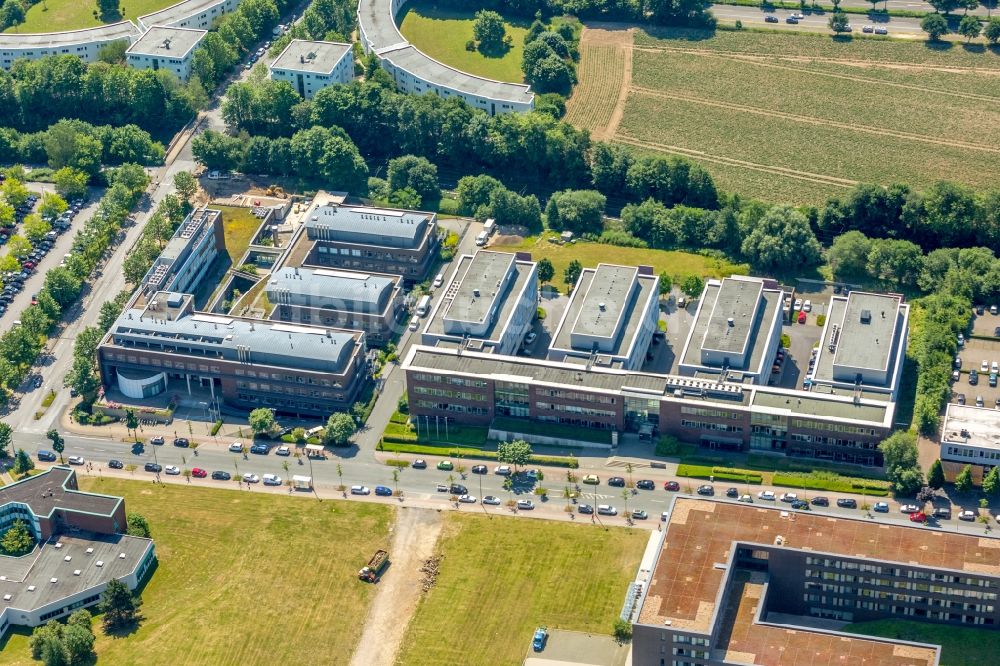 Dortmund aus der Vogelperspektive: Gebäudekomplex des Institut Max-Planck-Institut für molekulare Physiologie an der Otto-Hahn-Straße im Ortsteil Hombruch in Dortmund im Bundesland Nordrhein-Westfalen, Deutschland