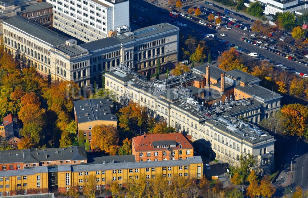 Luftbild Berlin - Gebäudekomplex des Institut der Technische Universität Berlin, Institut für Chemie in Berlin, Deutschland