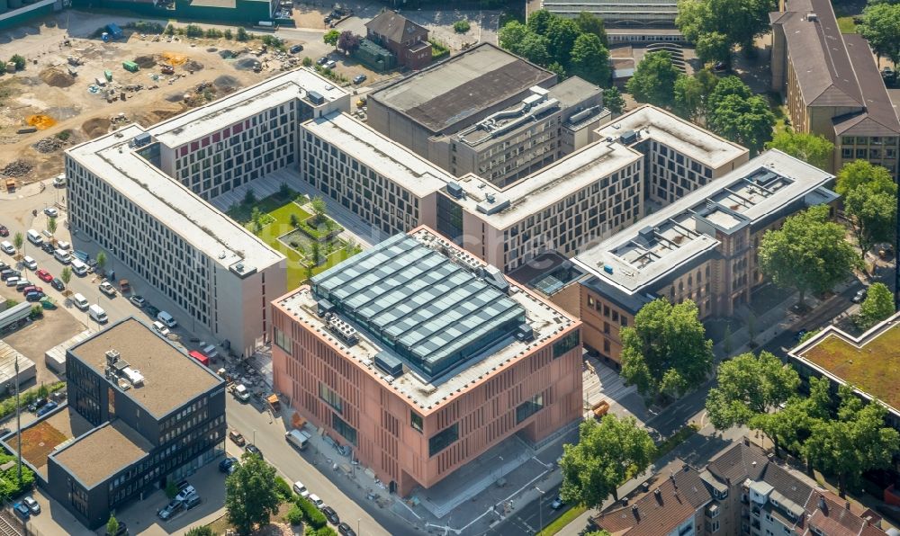 Luftaufnahme Bochum - Gebäudekomplex Justizzentrum - Gericht in Bochum im Bundesland Nordrhein-Westfalen