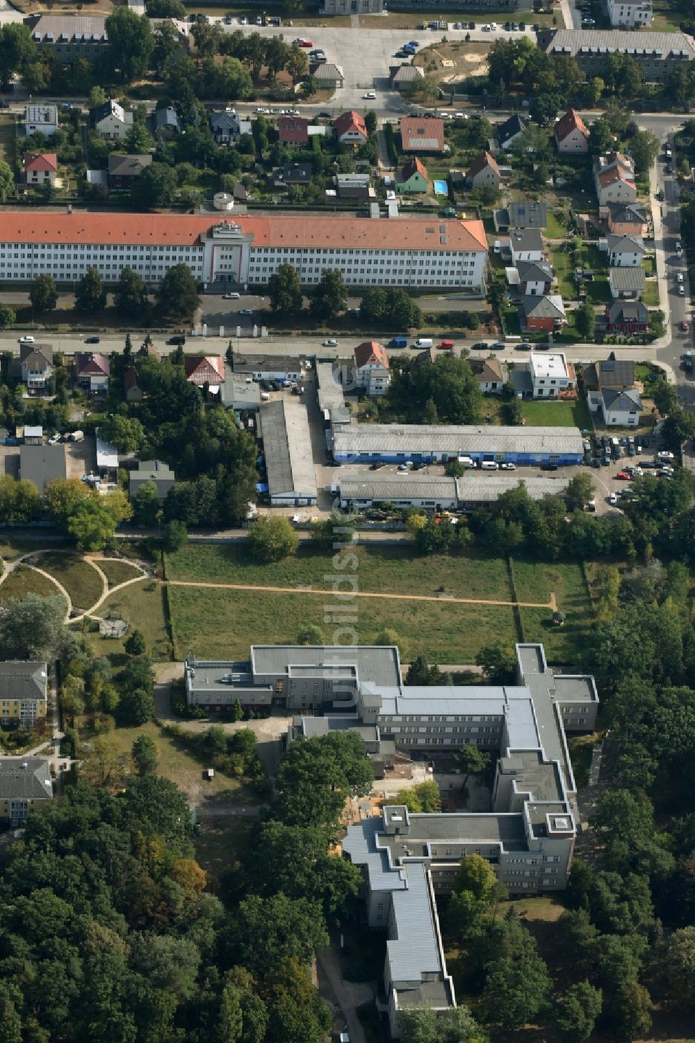 Luftaufnahme Berlin - Gebäudekomplex der Katholischen Hochschule für Sozialwesen Berlin in Berlin