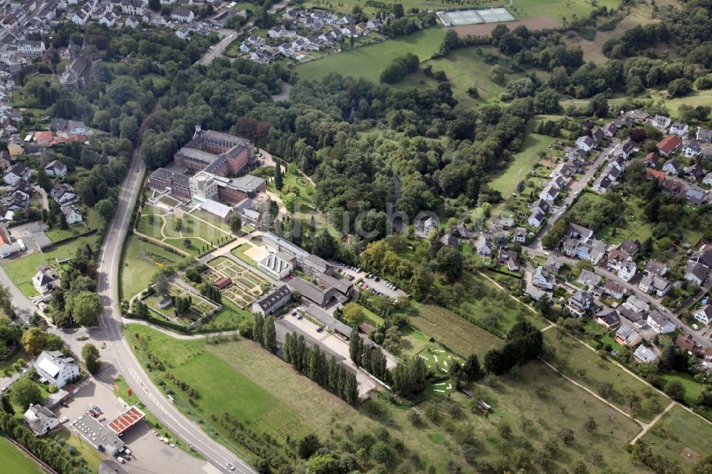 Luftaufnahme Koblenz - Gebäudekomplex des Klosters Arenberg in Koblenz im Bundesland Rheinland-Pfalz