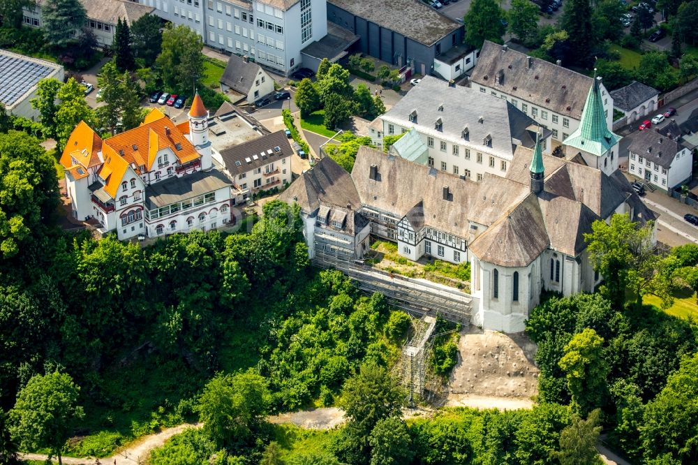 Luftbild Arnsberg - Gebäudekomplex des Klosters in Arnsberg im Bundesland Nordrhein-Westfalen