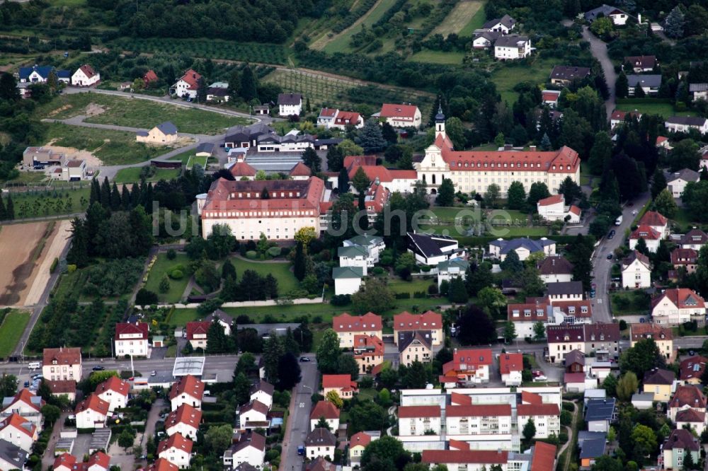 Luftaufnahme Bühl - Gebäudekomplex des Klosters in Bühl im Bundesland Baden-Württemberg