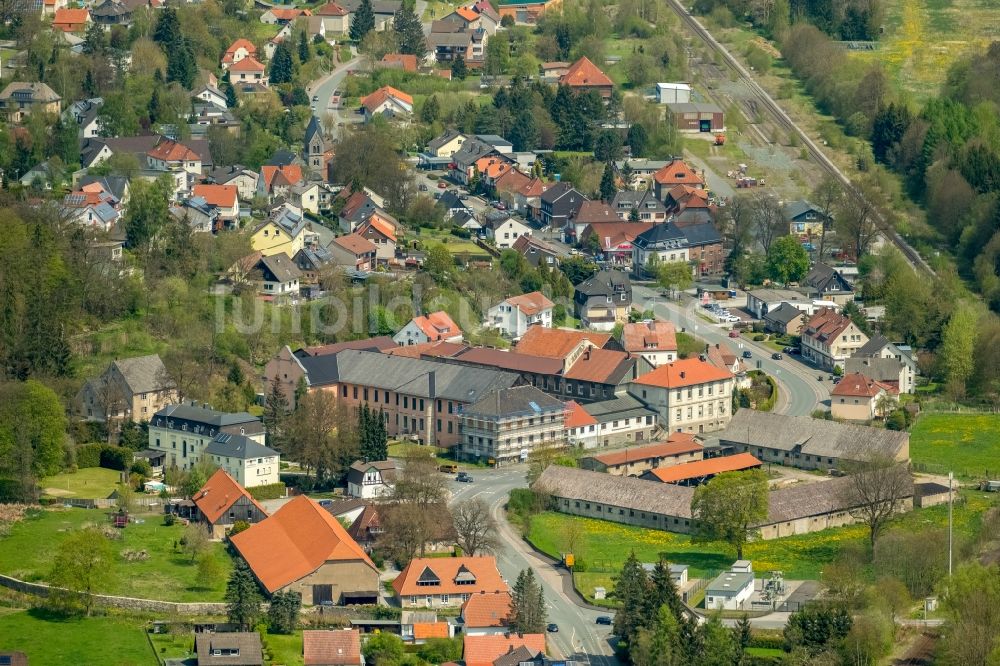 Luftaufnahme Bredelar - Gebäudekomplex des Klosters in Bredelar im Bundesland Nordrhein-Westfalen, Deutschland