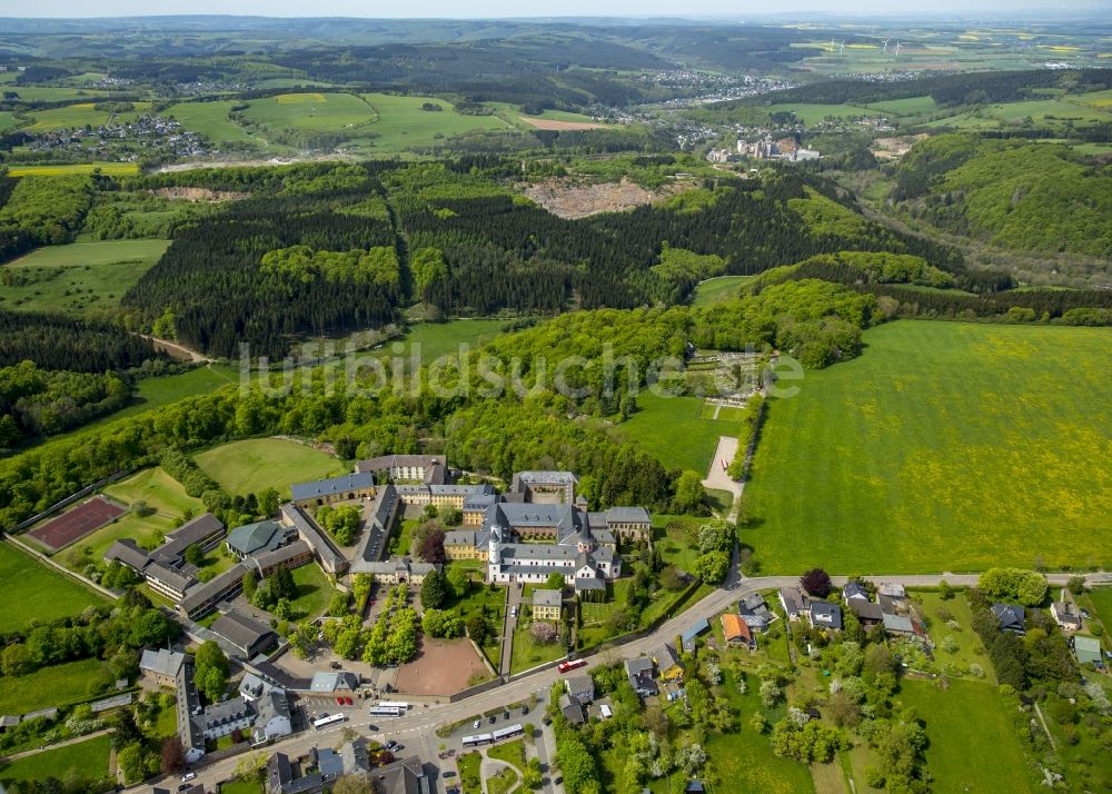 Luftbild Kall - Gebäudekomplex des Klosters in Kall im Bundesland Nordrhein-Westfalen