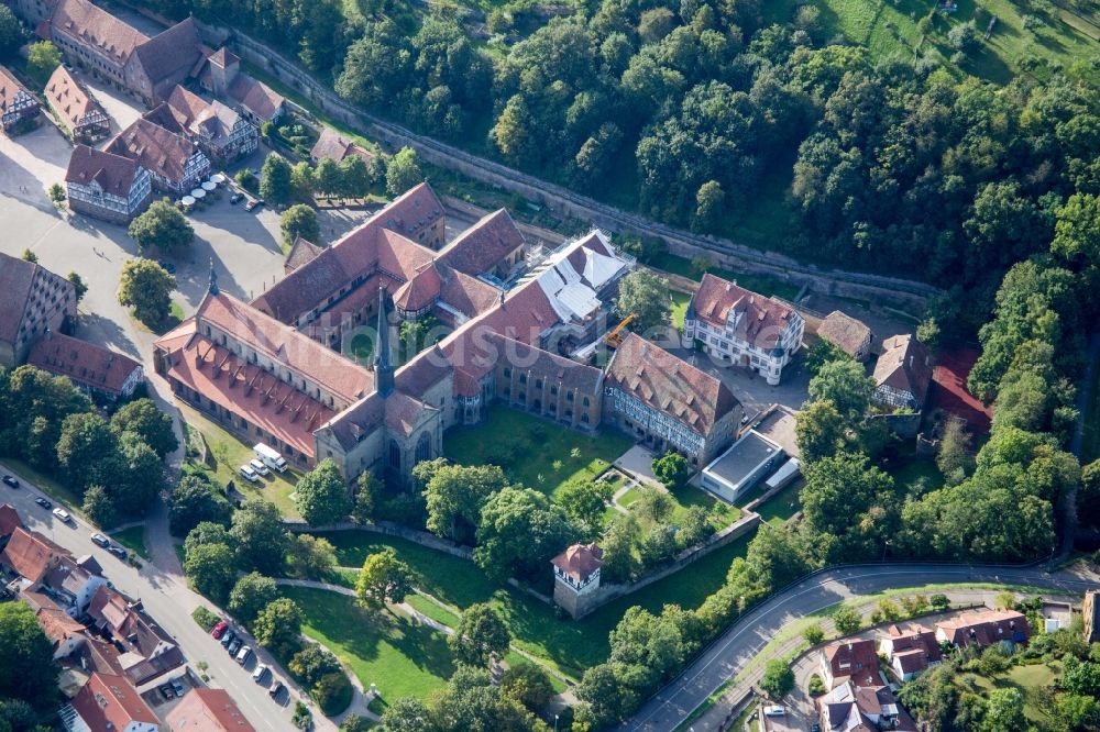 Luftaufnahme Maulbronn - Gebäudekomplex des Klosters in Maulbronn im Bundesland Baden-Württemberg