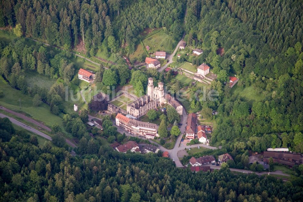 Luftaufnahme Marxzell - Gebäudekomplex des Klosters im Ortsteil Frauenalb in Marxzell im Bundesland Baden-Württemberg, Deutschland