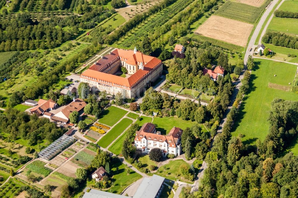 Luftbild Sasbach - Gebäudekomplex des Klosters im Ortsteil Obersasbach in Sasbach im Bundesland Baden-Württemberg, Deutschland