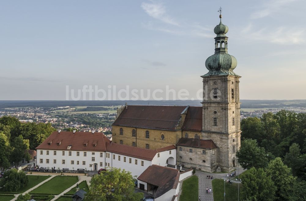 Luftbild Amberg - Gebäudekomplex des Klosters im Ortsteil Speckmannshof in Amberg im Bundesland Bayern