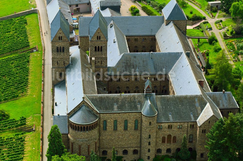 Rüdesheim am Rhein von oben - Gebäudekomplex des Klosters im Ortsteil Windeck in Rüdesheim am Rhein im Bundesland Hessen, Deutschland