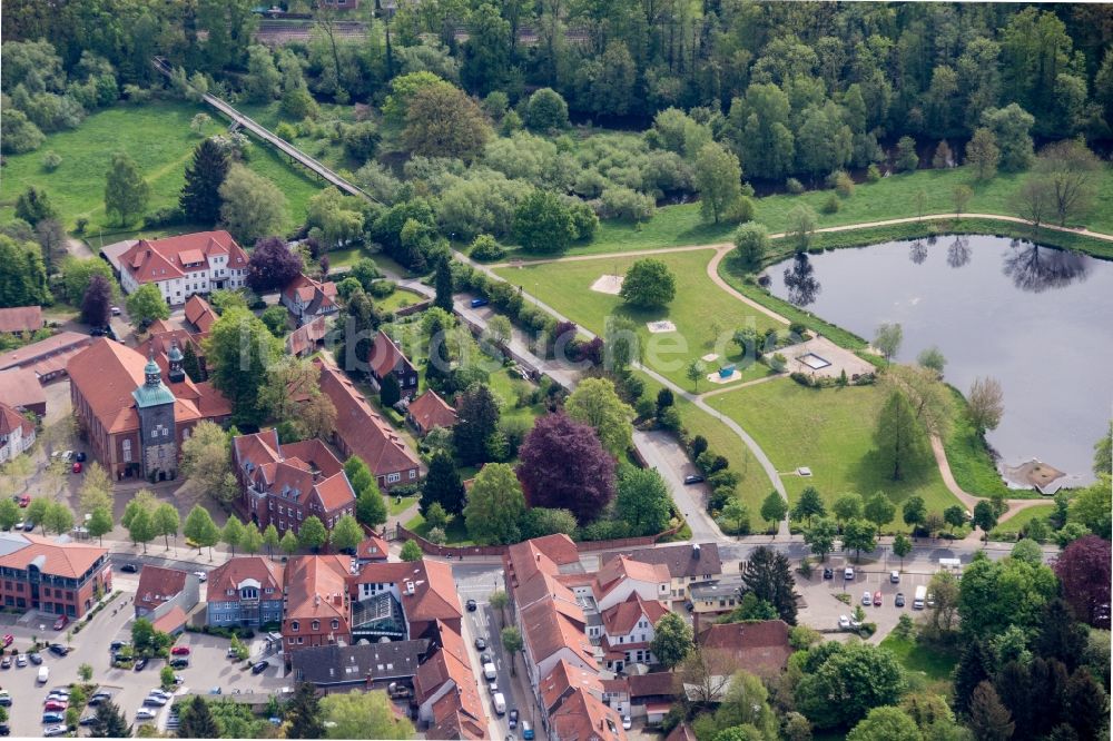 Walsrode aus der Vogelperspektive: Gebäudekomplex des Klosters in Walsrode im Bundesland Niedersachsen, Deutschland