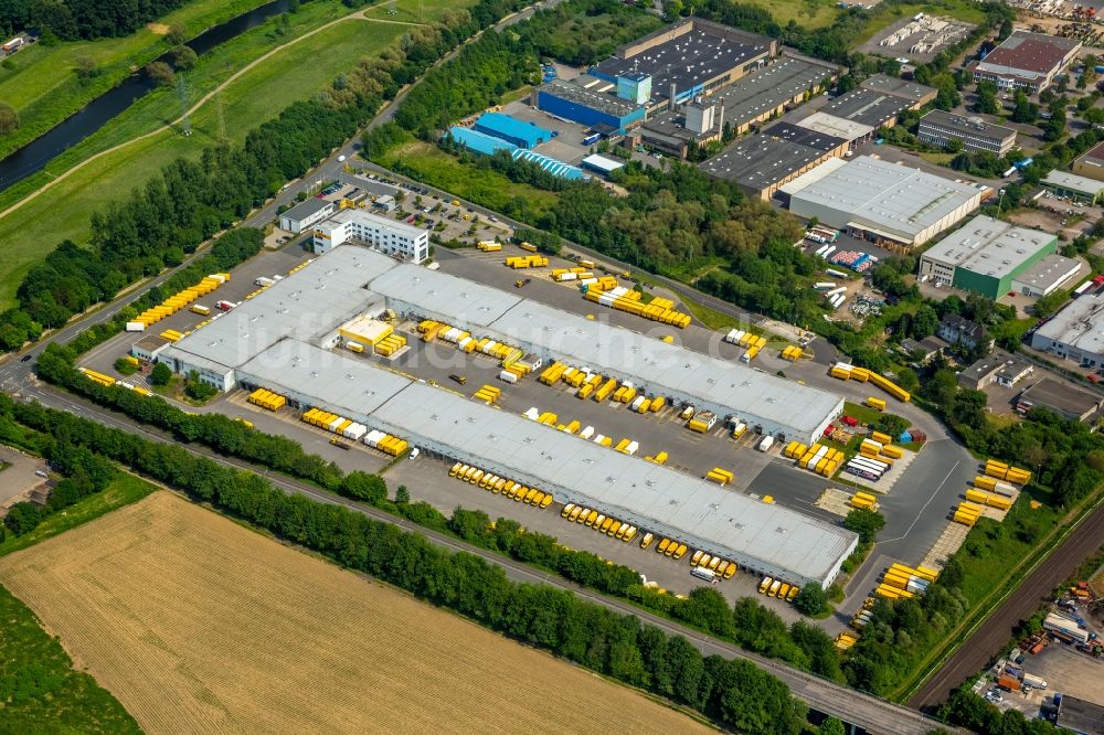 Hagen aus der Vogelperspektive: Gebäudekomplex und Logistikzentrum auf dem Gelände DHL International GmbH in Hagen im Bundesland Nordrhein-Westfalen, Deutschland