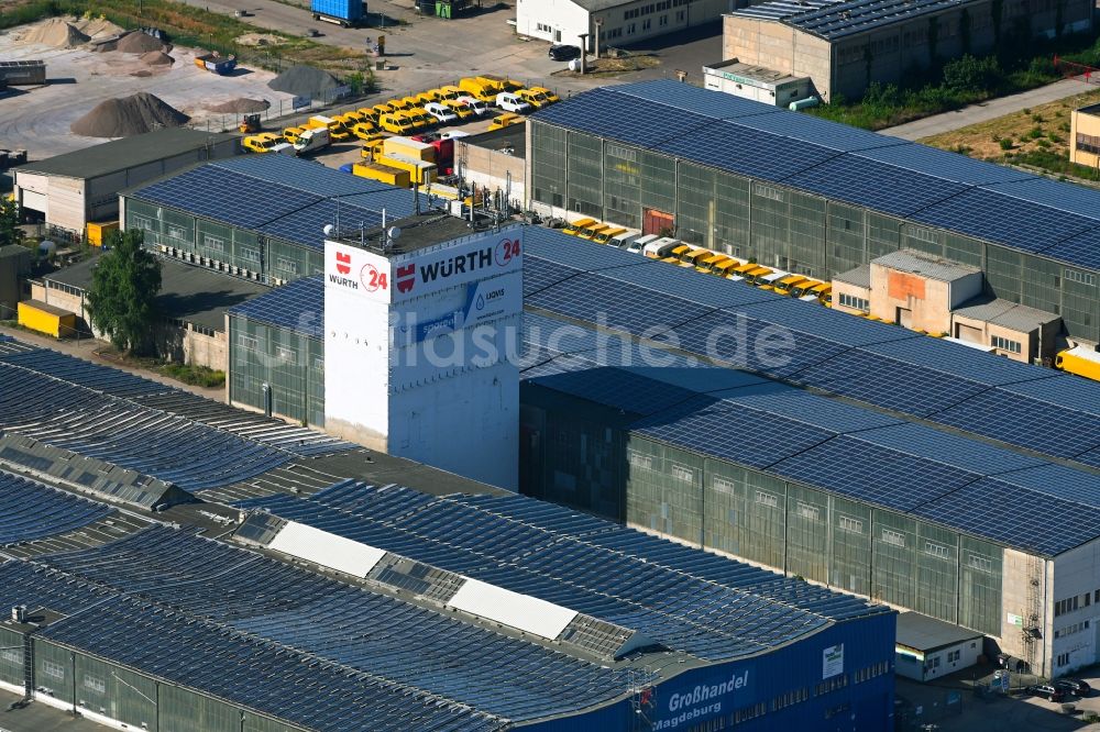 Magdeburg aus der Vogelperspektive: Gebäudekomplex und Logistikzentrum auf dem Gelände des Gewerbegebiets in Magdeburg im Bundesland Sachsen-Anhalt, Deutschland