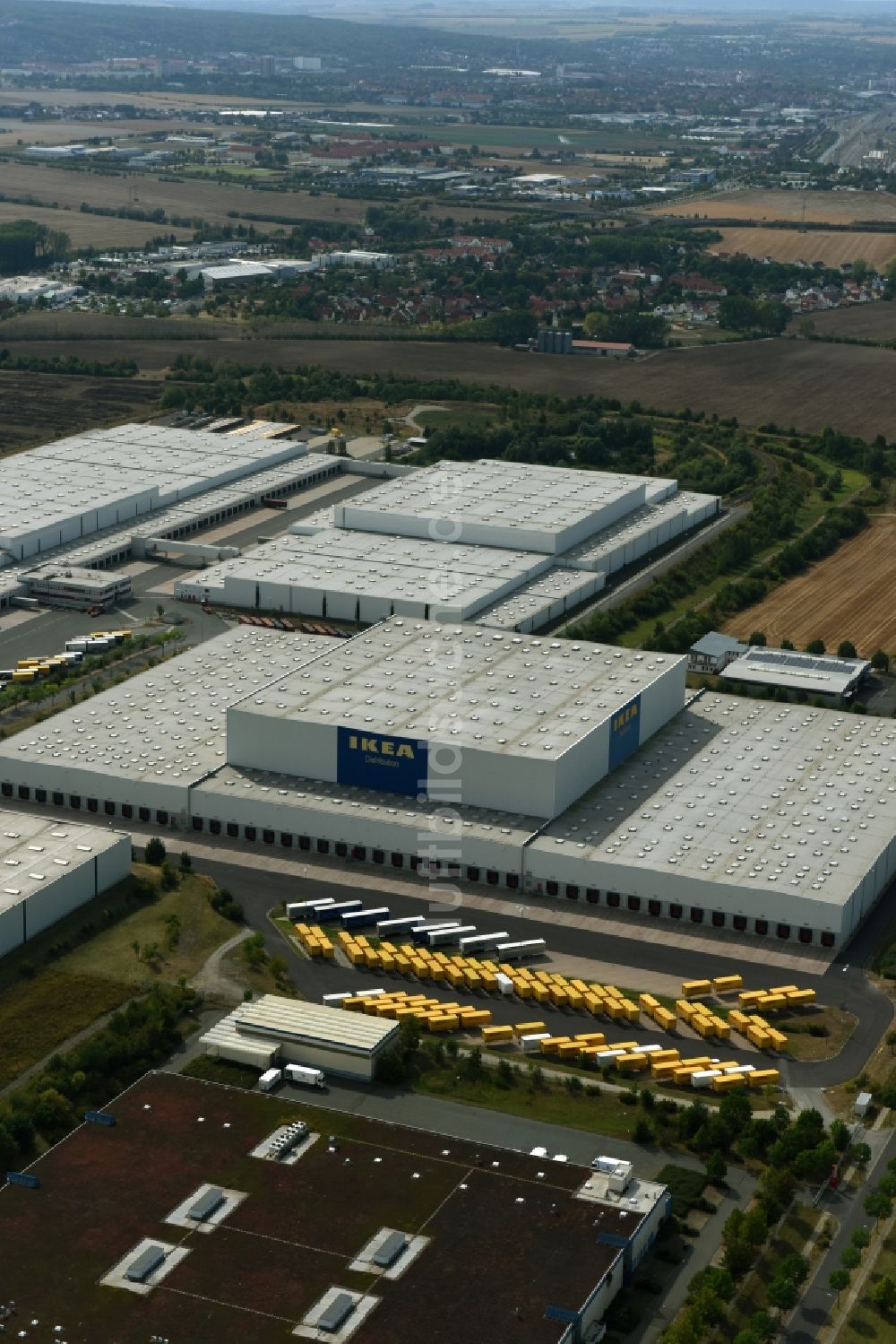 Luftbild Erfurt - Gebäudekomplex und Logistikzentrum auf dem Gelände des IKEA Distribution - Zentrallager In der Langen Else in Erfurt im Bundesland Thüringen