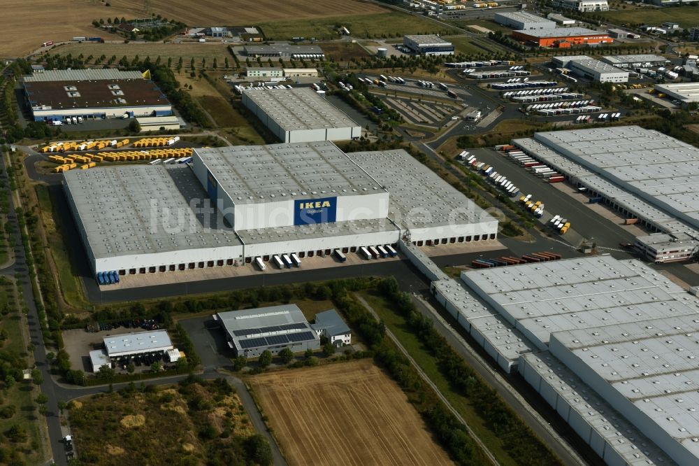 Luftaufnahme Erfurt - Gebäudekomplex und Logistikzentrum auf dem Gelände des IKEA Distribution - Zentrallager In der Langen Else in Erfurt im Bundesland Thüringen