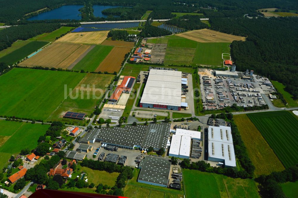 Meitze aus der Vogelperspektive: Gebäudekomplex und Logistikzentrum auf dem Gelände Lekkerland Logistikzentrum in Meitze im Bundesland Niedersachsen, Deutschland