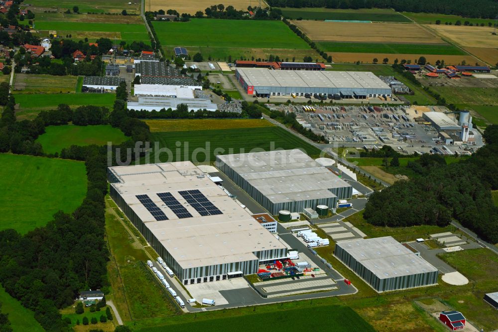 Meitze aus der Vogelperspektive: Gebäudekomplex und Logistikzentrum auf dem Gelände Lekkerland Logistikzentrum in Meitze im Bundesland Niedersachsen, Deutschland