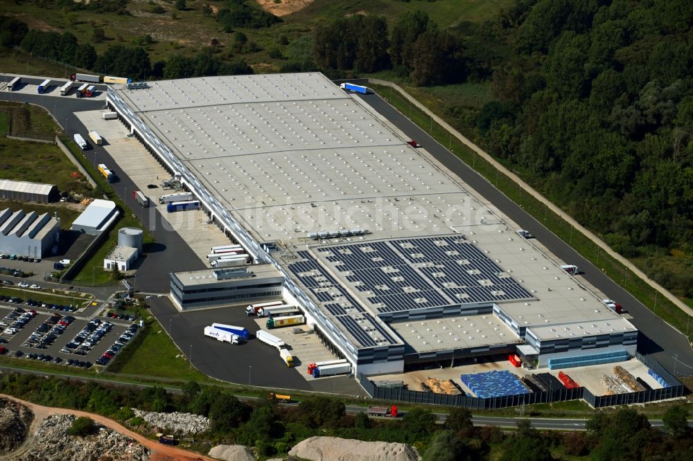 Eggolsheim von oben - Gebäudekomplex und Logistikzentrum auf dem Gelände der LIDL Vertriebs GmbH in Eggolsheim im Bundesland Bayern, Deutschland