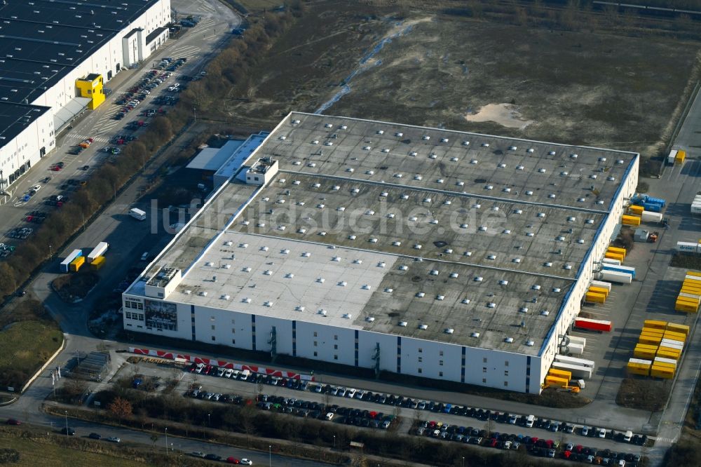 Luftaufnahme Brieselang - Gebäudekomplex und Logistikzentrum auf dem Gelände der Zalando Logistics SE & Co. KG an der Havellandstraße im Ortsteil Bredow in Brieselang im Bundesland Brandenburg, Deutschland