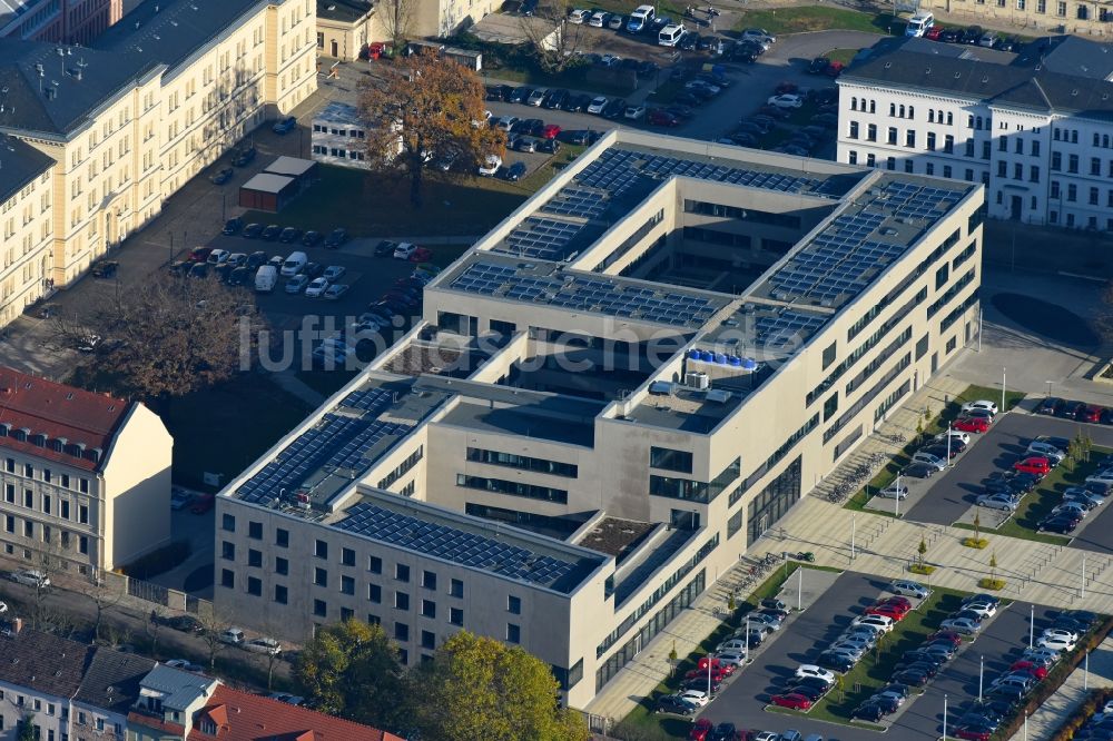 Potsdam aus der Vogelperspektive: Gebäudekomplex des Ministerium für Arbeit, Soziales, Gesundheit, Frauen und Familie des Landes Brandenburg an der Henning-von-Tresckow-Straße im Ortsteil Innenstadt in Potsdam im Bundesland Brandenburg, Deutschland