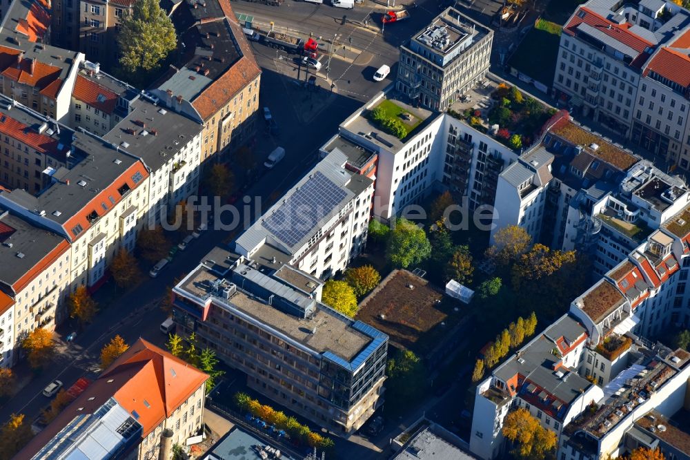 Luftbild Berlin - Gebäudekomplex des Ministerium Bundesministerium für Wirtschaft und Energie Abteilung Industriepolitik in Mitte in Berlin, Deutschland