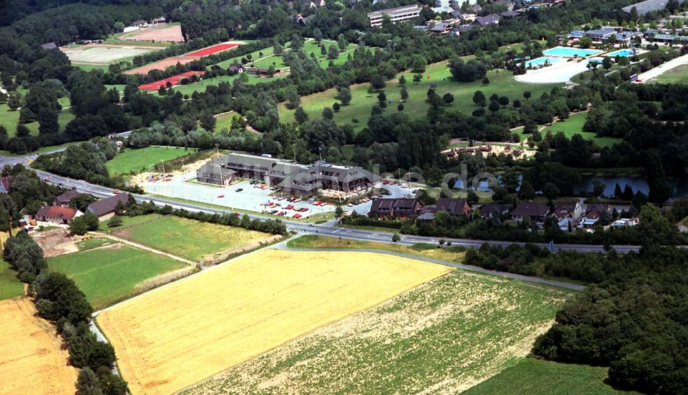 Luftbild Moers - Gebäudekomplex vom Moers Van der Valk Hotel in Moers im Bundesland Nordrhein-Westfalen