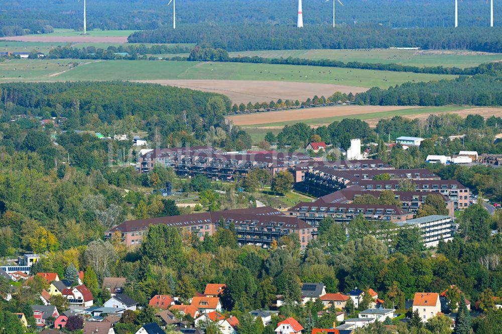 Bernau von oben - Gebäudekomplex Panke-Park - Pankebogen in Bernau im Bundesland Brandenburg, Deutschland