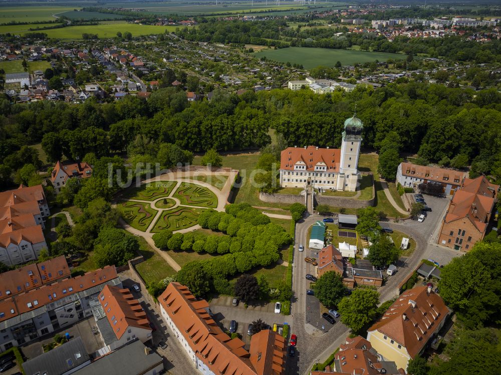 Luftbild Delitzsch - Gebäudekomplex im Schloßpark von Schloß Delitzsch im Bundesland Sachsen