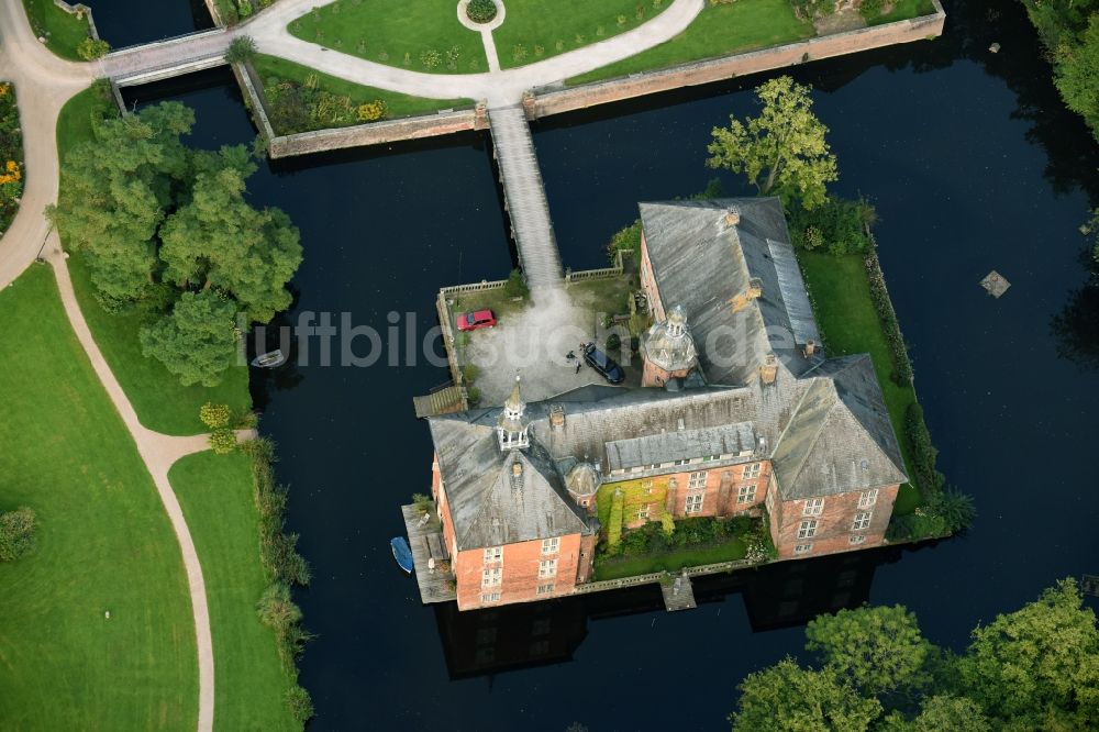 Luftbild Sande - Gebäudekomplex im Schloßpark von Schloß Gödens in Sande im Bundesland Niedersachsen