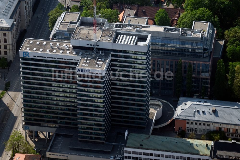 München aus der Vogelperspektive: Gebäudekomplex des Senders BR Bayerischer Rundfunk im Ortsteil Maxvorstadt in München im Bundesland Bayern, Deutschland