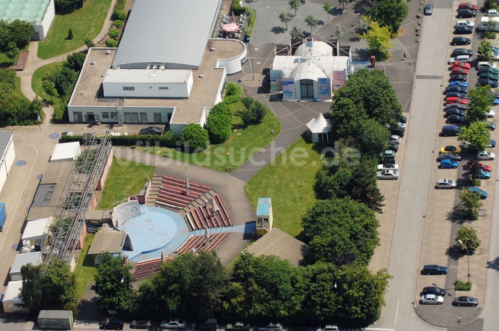 Köln von oben - Gebäudekomplex des Senders WDR Produktionsgelände am Freimersdorfer Weg im Ortsteil Bocklemünd in Köln im Bundesland Nordrhein-Westfalen, Deutschland