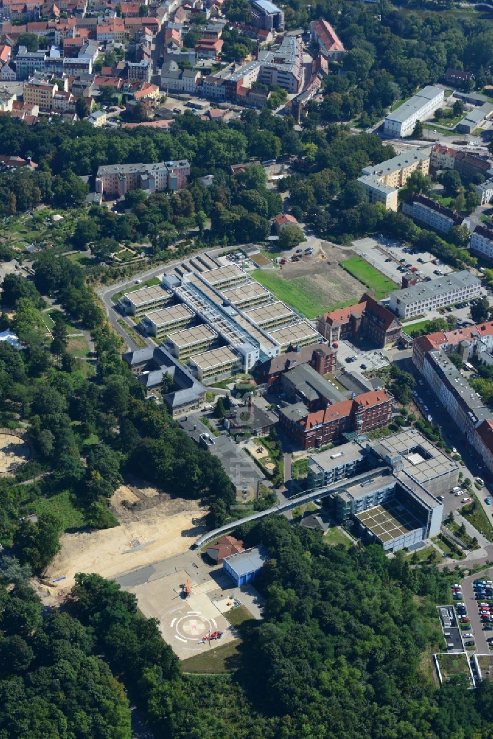 Luftbild Brandenburg - Gebäudekomplex der Städtisches Klinikum Brandenburg GmbH in Brandenburg