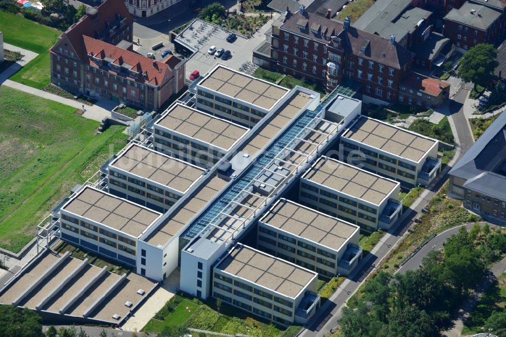 Brandenburg von oben - Gebäudekomplex der Städtisches Klinikum Brandenburg GmbH in Brandenburg