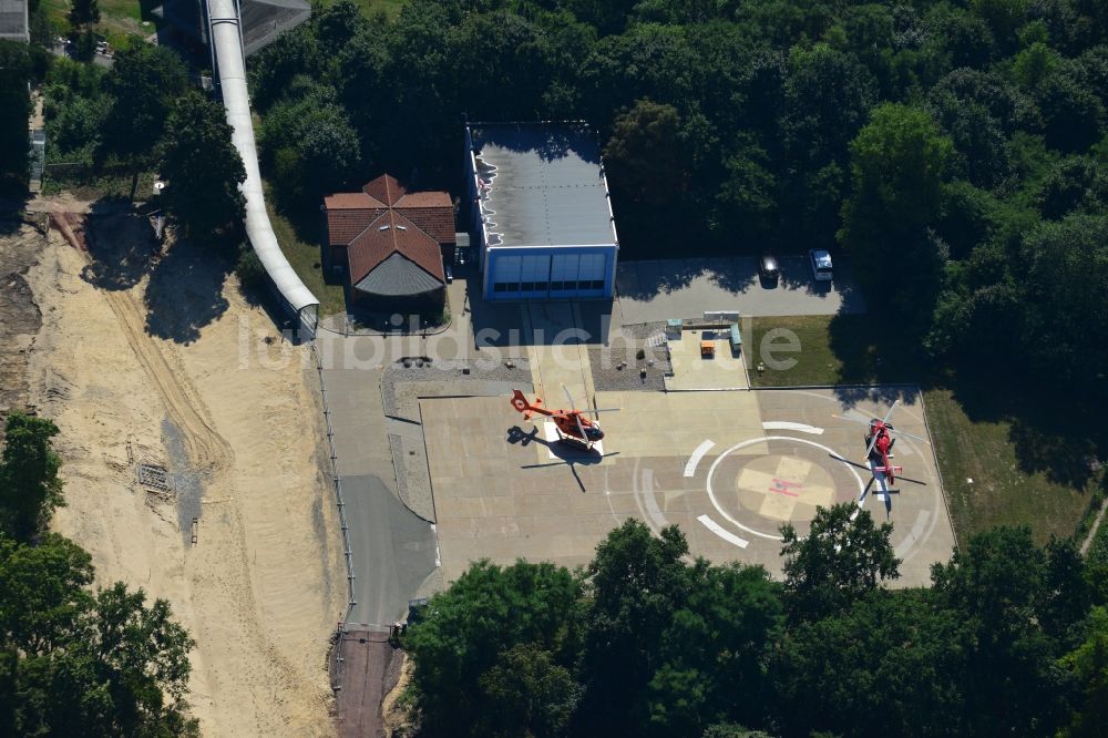 Brandenburg aus der Vogelperspektive: Gebäudekomplex der Städtisches Klinikum Brandenburg GmbH in Brandenburg