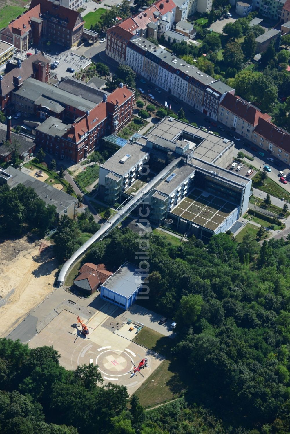 Luftaufnahme Brandenburg - Gebäudekomplex der Städtisches Klinikum Brandenburg GmbH in Brandenburg