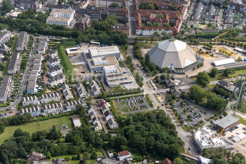 Luftbild Oberhausen - Gebäudekomplex des Weiterbildungs- und Bildungszentrums Berufsförderungswerk der Bauindustrie NRW gGmbH in Oberhausen im Bundesland Nordrhein-Westfalen, Deutschland