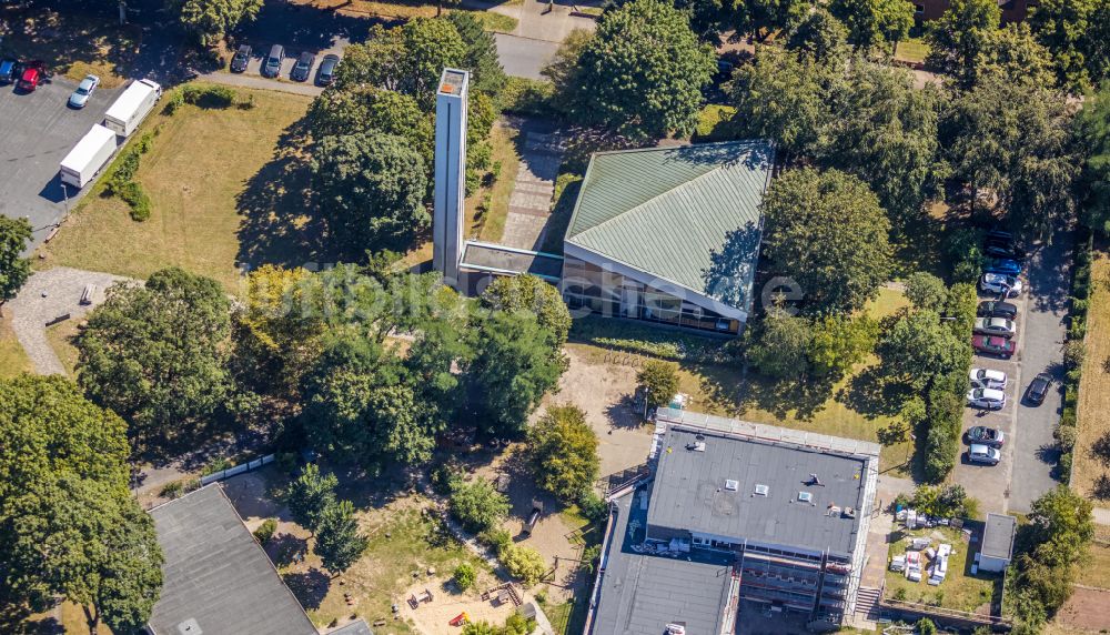 Luftbild Dorsten - Gebäudekomplex des Weiterbildungs- und Bildungszentrums Familienbildungsstätte Paul-Gerhard-Haus in Dorsten im Bundesland Nordrhein-Westfalen, Deutschland