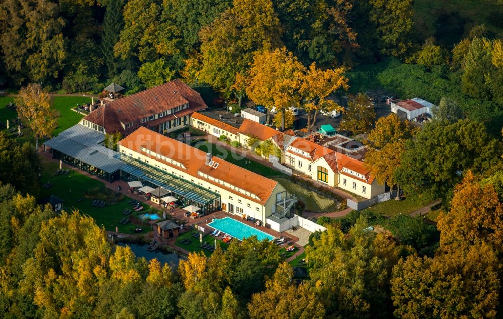 Hamm aus der Vogelperspektive: Gebäudekomplex der Wellness- Hotelanlage Gut Sternholz in Hamm im Bundesland Nordrhein-Westfalen