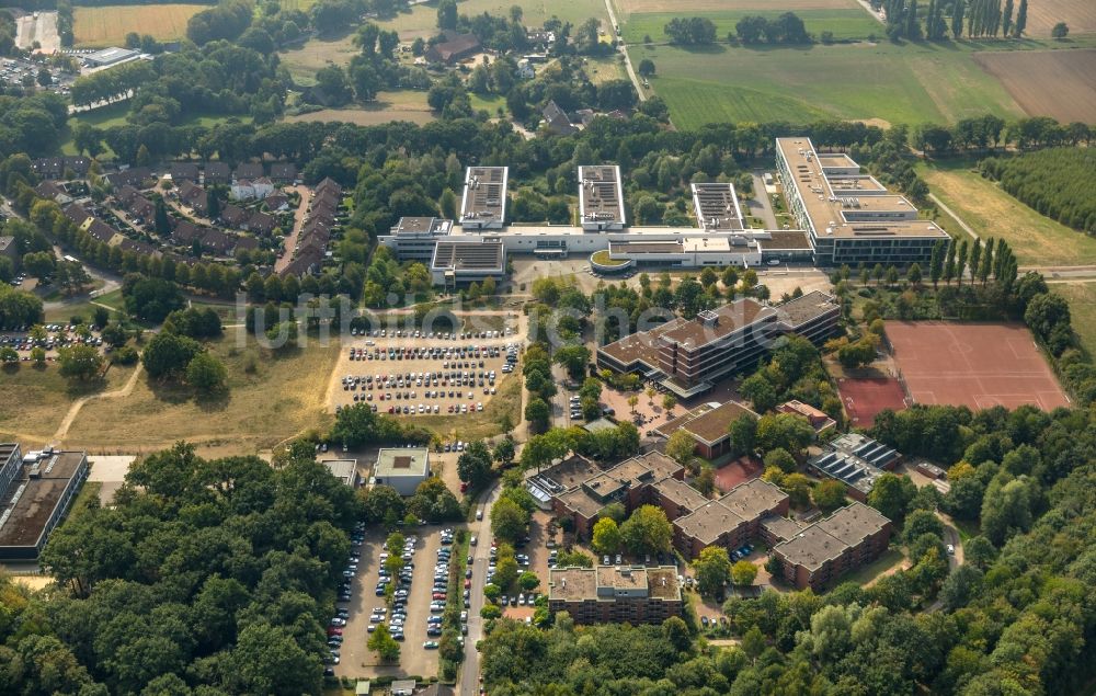 Gelsenkirchen von oben - Gebäudekomplex der Westfälischen Hochschule Gelsenkirchen des Instituts für Internet-Sicherheit in Gelsenkirchen im Bundesland Nordrhein-Westfalen