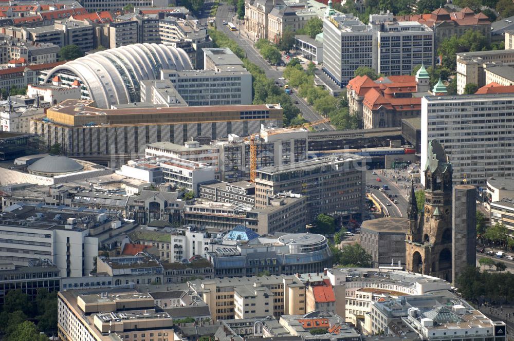 Luftbild Berlin - Gedächtniskirche am Breitscheidplatz