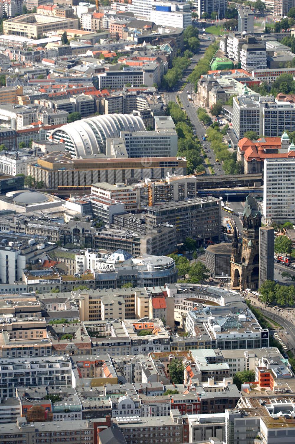 Berlin aus der Vogelperspektive: Gedächtniskirche am Breitscheidplatz