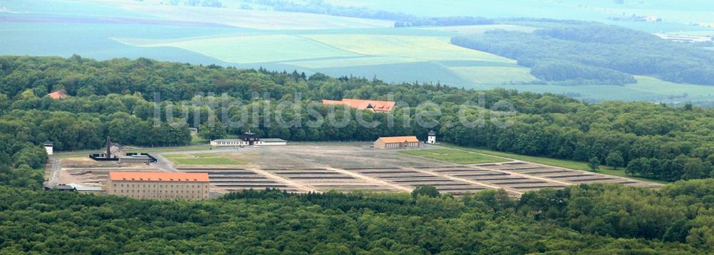 Weimar aus der Vogelperspektive: Gedenkstätte KZ Buchenwald auf dem Ettersberg bei Weimar in Thüringen