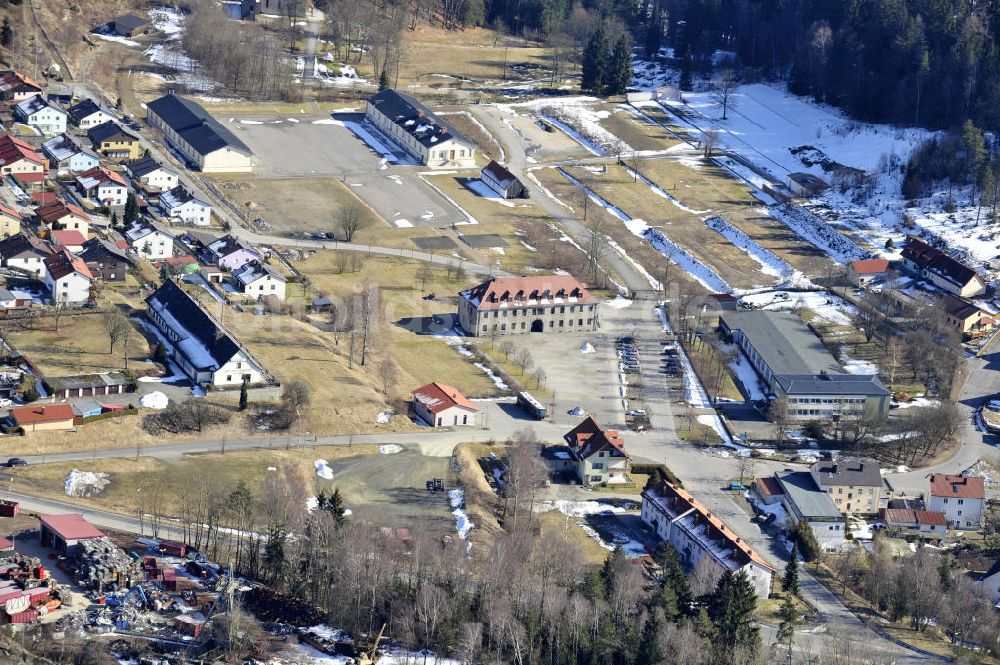 Luftaufnahme Flossenbürg - Gedenkstätte des Konzentrationslager Flossenbürg ( KZ Flossenbürg) im Oberpfälzer Wald in Bayern