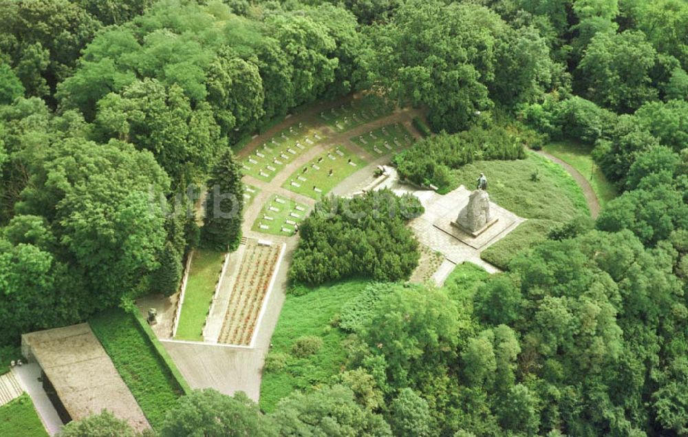 Luftbild Seelow / Brandenburg - Gedenkstätte an den Seelower Höhen.