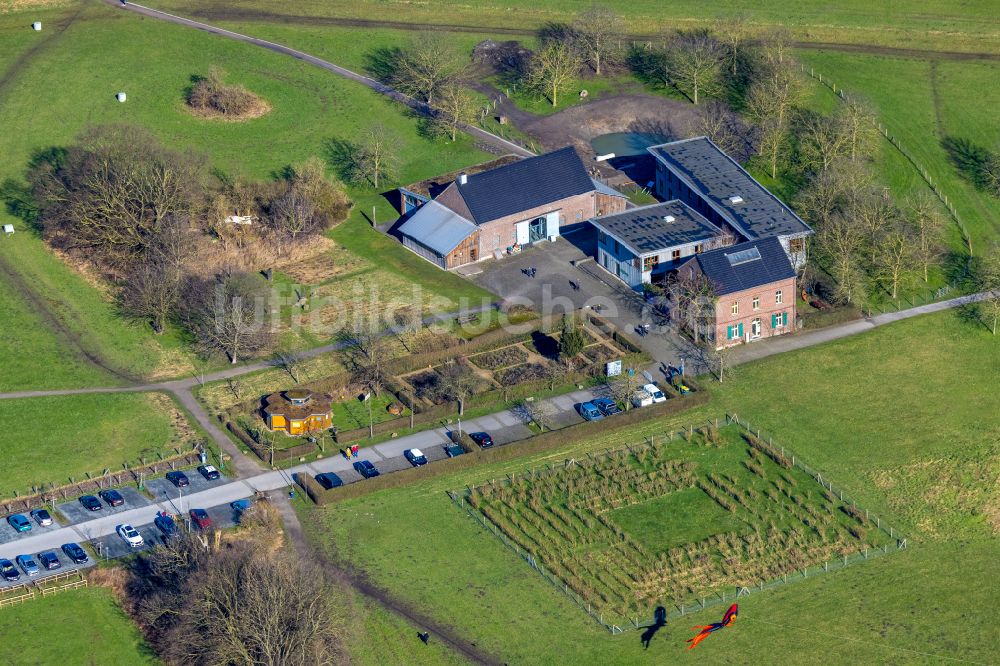 Luftaufnahme Borbeck - Gehöft und Bauernhof in Borbeck im Bundesland Nordrhein-Westfalen, Deutschland