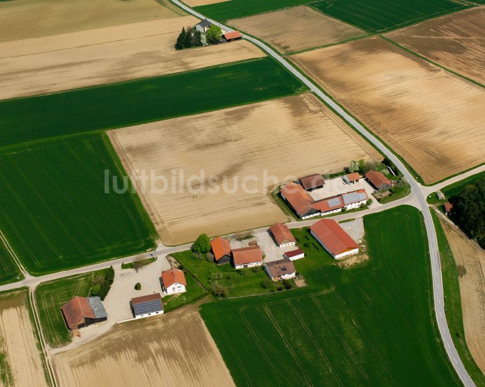 Frauenholz von oben - Gehöft und Bauernhof in Frauenholz im Bundesland Bayern, Deutschland