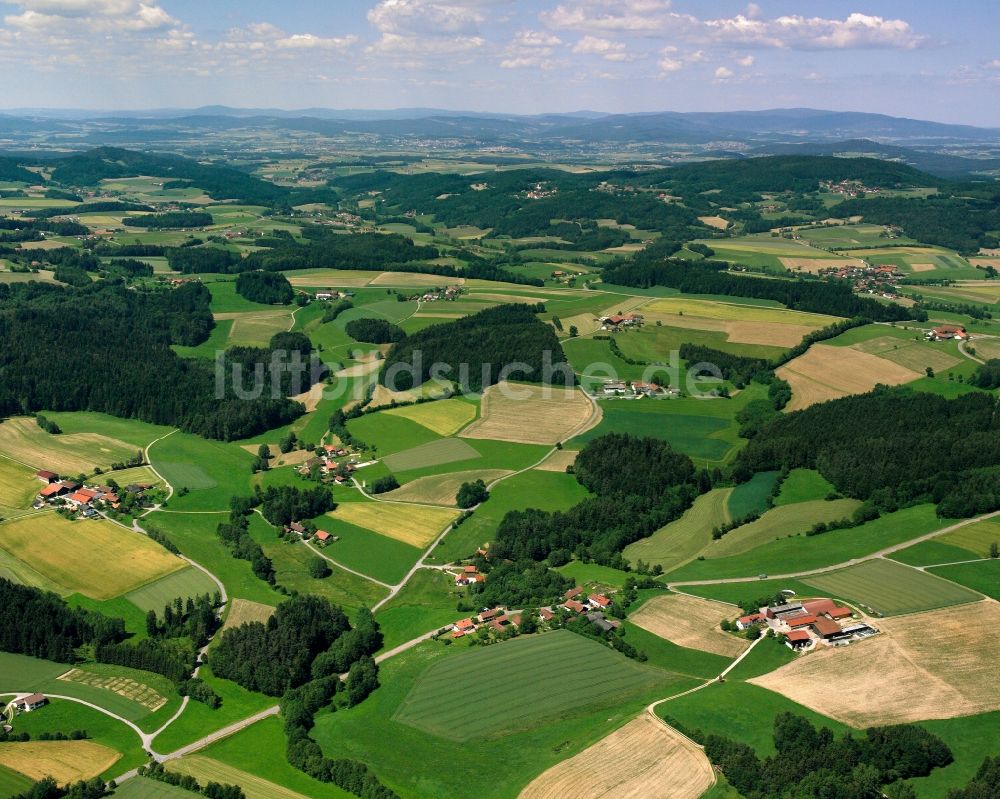 Luftaufnahme Loitzendorf - Gehöft und Bauernhof in Loitzendorf im Bundesland Bayern, Deutschland